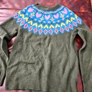 Women's Olive Sweater with Colorful Pattern.  Size Small. Like New